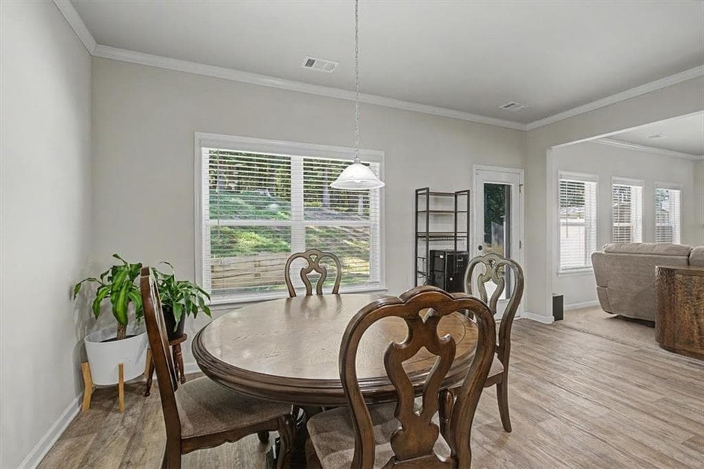 4 bedroom, 3 bathroom, 3,018 sq ft single family residence for sale at 4069 Anthony Creek Drive, Loganville, GA 30052 — photo 5