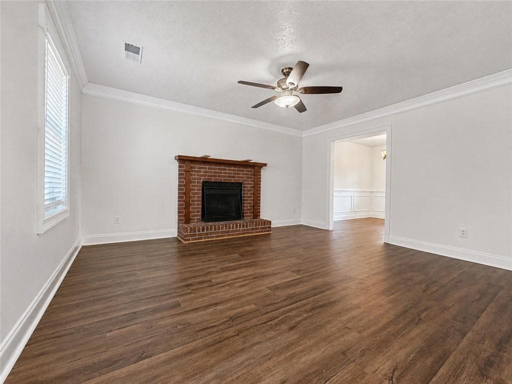 4 bedroom, 3 bathroom, 1,568 sq ft single family residence for sale at 2856 Nuptial Lane, Lawrenceville, GA 30044 — photo 4