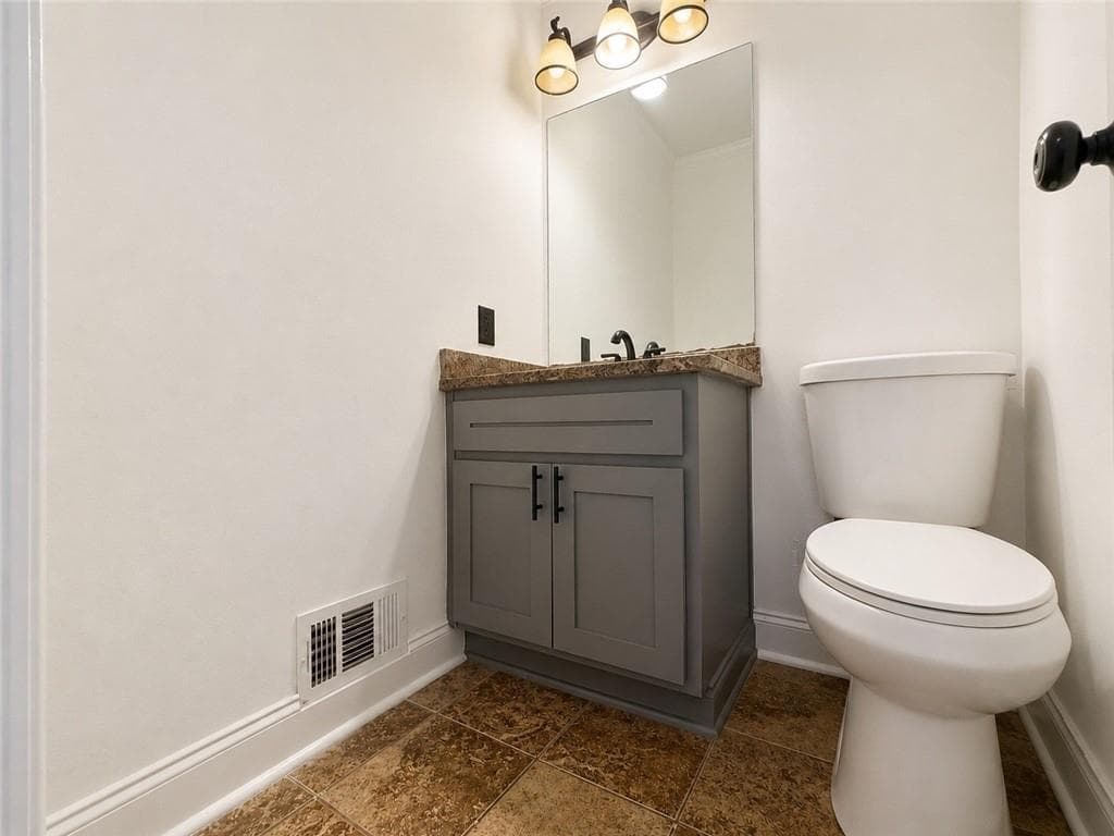 4 bedroom, 3 bathroom, 1,568 sq ft single family residence for sale at 2856 Nuptial Lane, Lawrenceville, GA 30044 — photo 8