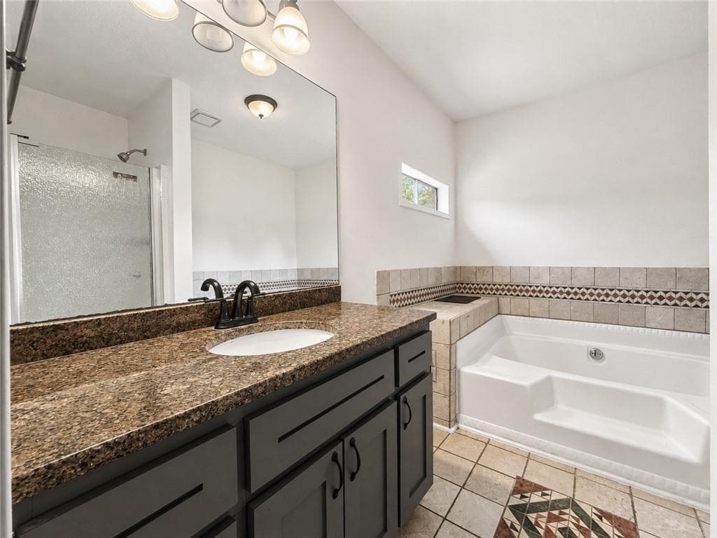4 bedroom, 3 bathroom, 1,568 sq ft single family residence for sale at 2856 Nuptial Lane, Lawrenceville, GA 30044 — photo 10