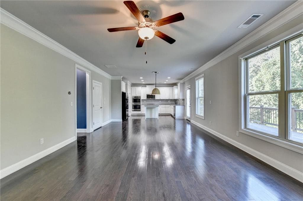 5 bedroom, 4 bathroom, 2,840 sq ft single family residence for sale at 3860 Grandview Manor Drive, Cumming, GA 30028 — photo 10
