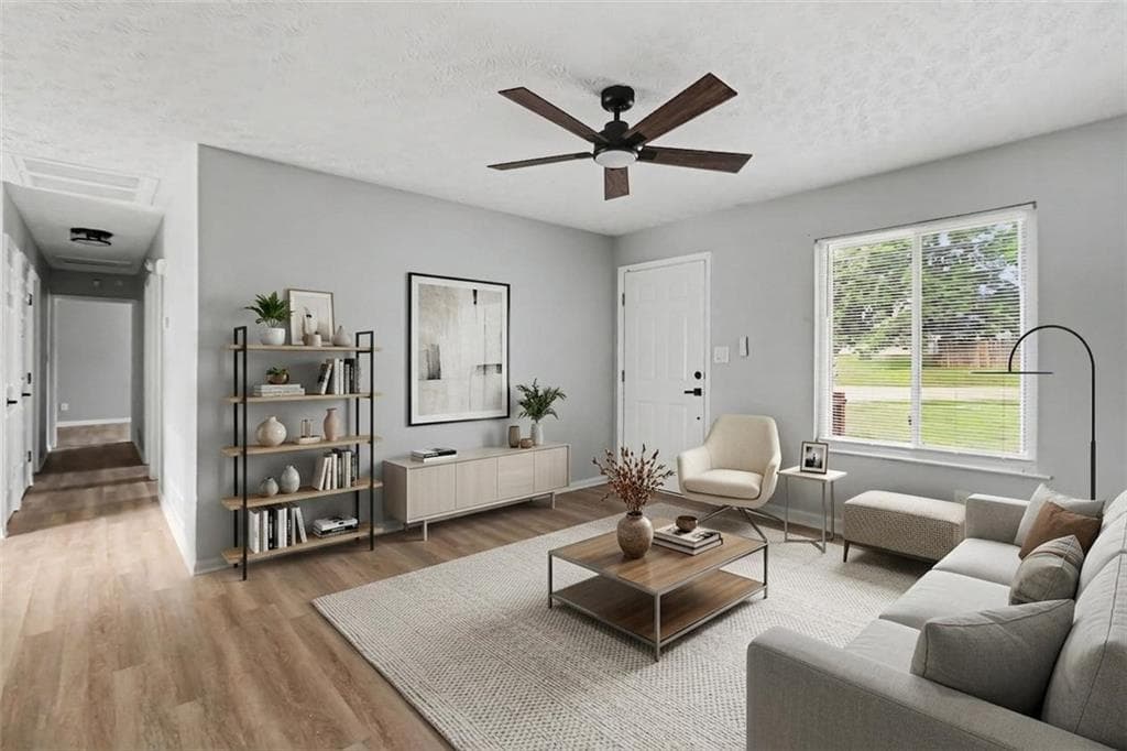 4 bedroom, 2 bathroom, 1,216 sq ft single family residence for sale at 8908 Thomas Road, Jonesboro, GA 30238 — photo 2