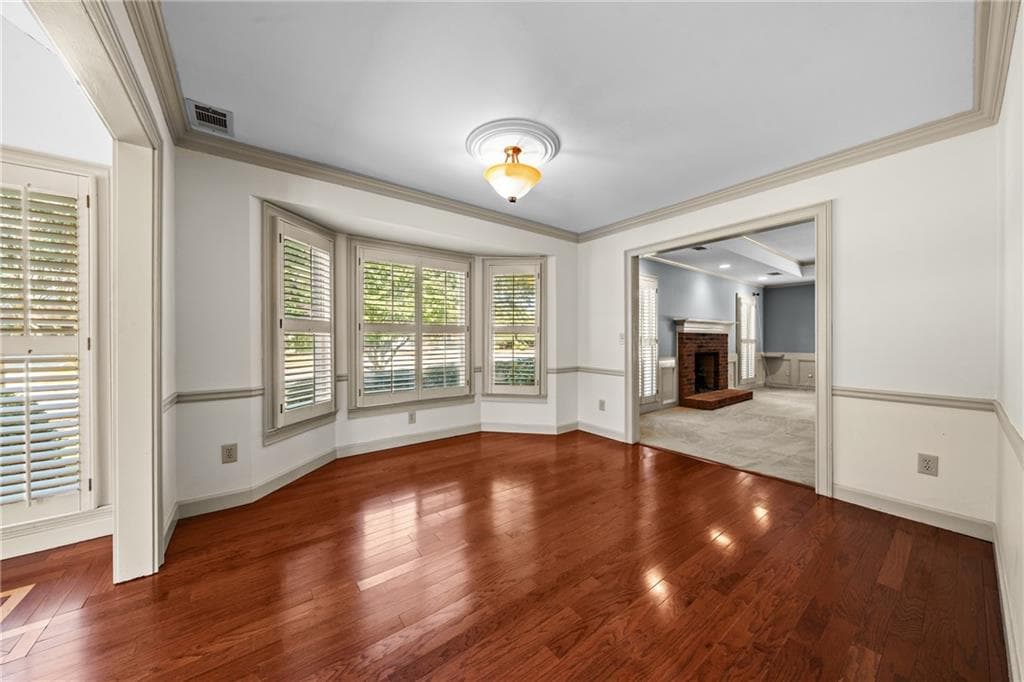 3 bedroom, 3 bathroom, 2,514 sq ft townhouse for sale at 130 Brickleberry Drive, Roswell, GA 30075 — photo 7