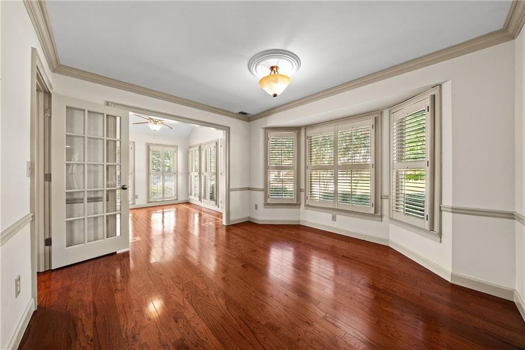 3 bedroom, 3 bathroom, 2,514 sq ft townhouse for sale at 130 Brickleberry Drive, Roswell, GA 30075 — photo 8