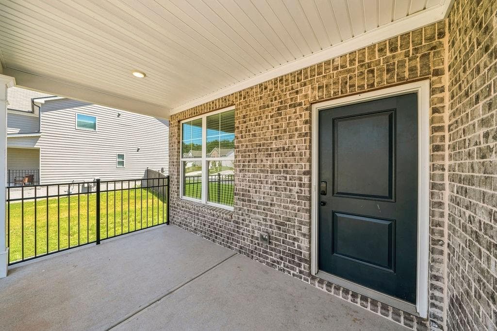 4 bedroom, 3 bathroom, 2,280 sq ft single family residence for sale at 5065 Ivy Cottage Lane, Austell, GA 30106 — photo 8