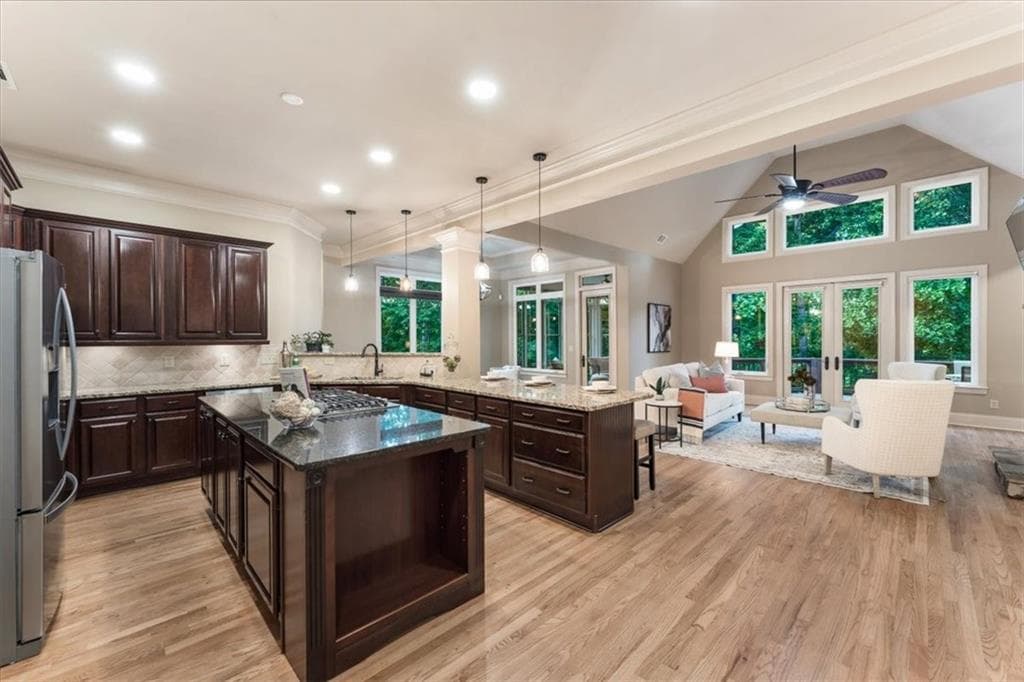 4 bedroom, 4 bathroom, 4,163 sq ft single family residence for sale at 195 Fredericks Cove, Dawsonville, GA 30534 — photo 7