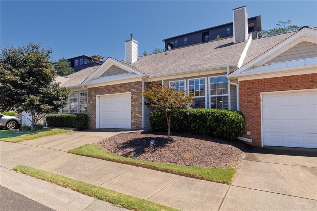 2 bedroom, 2 bathroom, 1,597 sq ft condominium under contract at 242 Riverstone Place, Canton, GA 30114 — photo 3