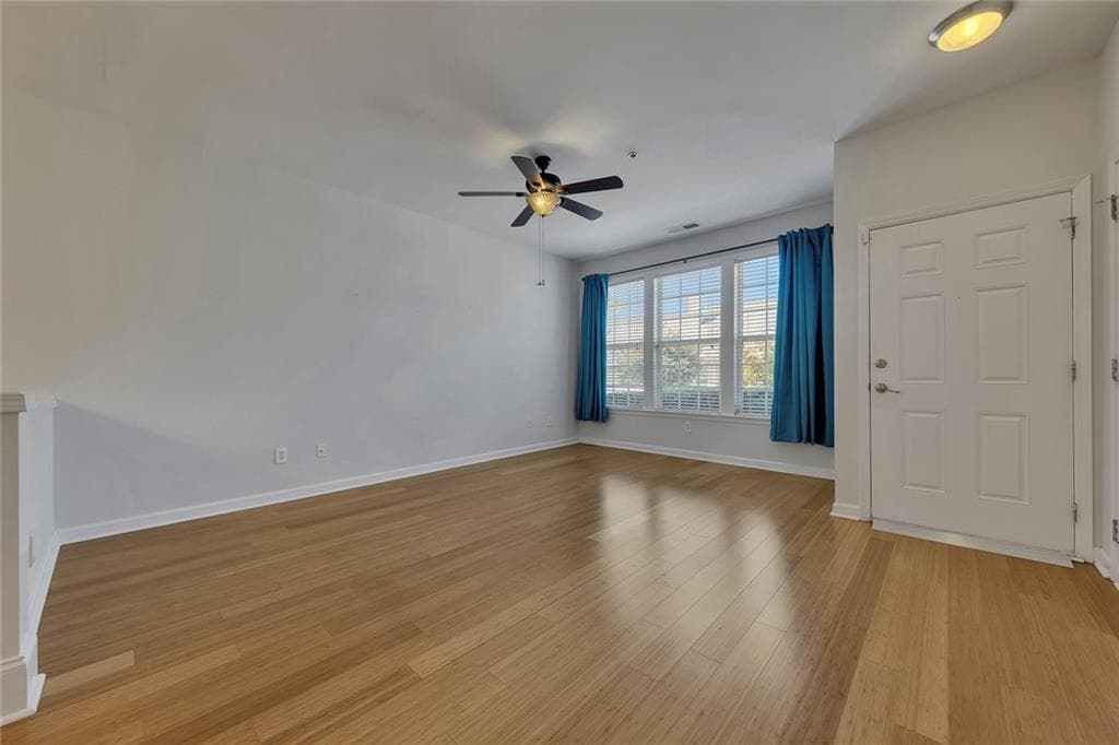 2 bedroom, 2 bathroom, 1,597 sq ft condominium under contract at 242 Riverstone Place, Canton, GA 30114 — photo 5