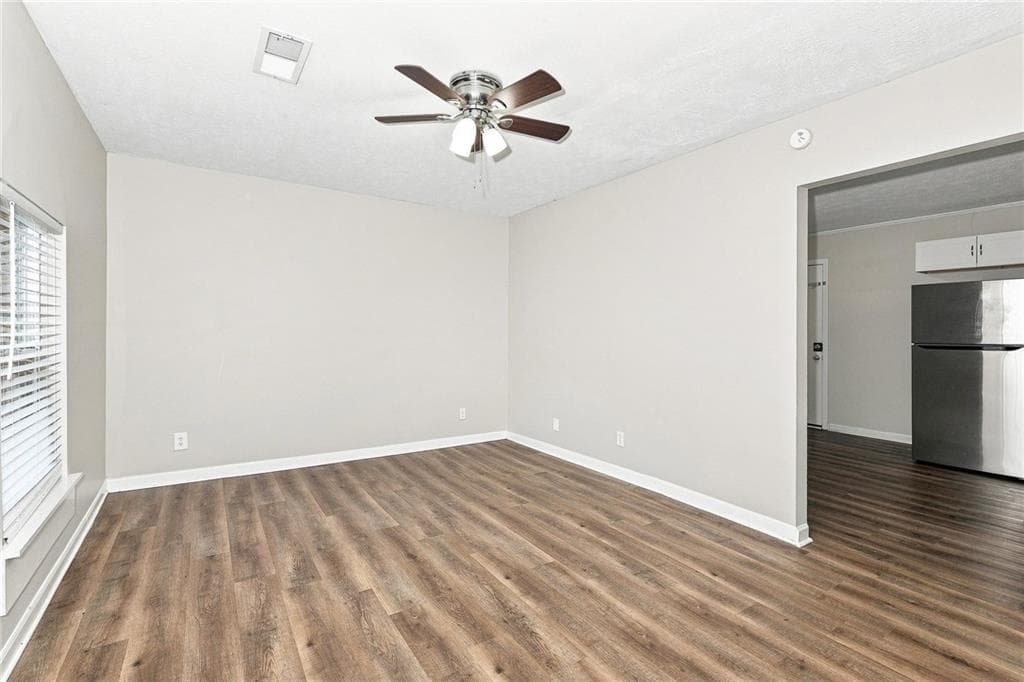 3 bedroom, 2 bathroom, 1,425 sq ft single family residence for rent at 8788 E Bourne Drive, Jonesboro, GA 30238 for $1,515 a month — photo 5