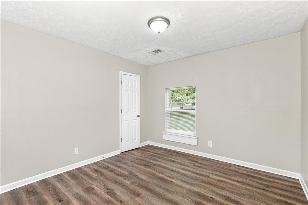 3 bedroom, 2 bathroom, 1,425 sq ft single family residence for rent at 8788 E Bourne Drive, Jonesboro, GA 30238 for $1,515 a month — photo 10