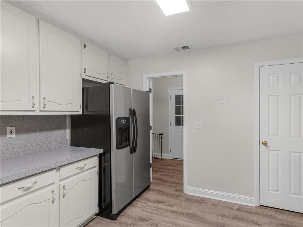 6 bedroom, 3 bathroom, 3,293 sq ft single family residence for sale at 1425 Shingle Way, Mcdonough, GA 30252 — photo 10
