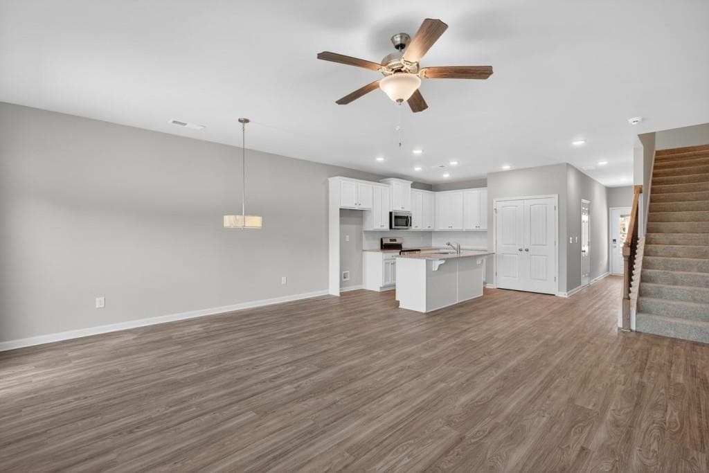 3 bedroom, 3 bathroom, 1,740 sq ft townhouse for sale at 2868 Lillian Lane, Douglasville, GA 30135 — photo 7