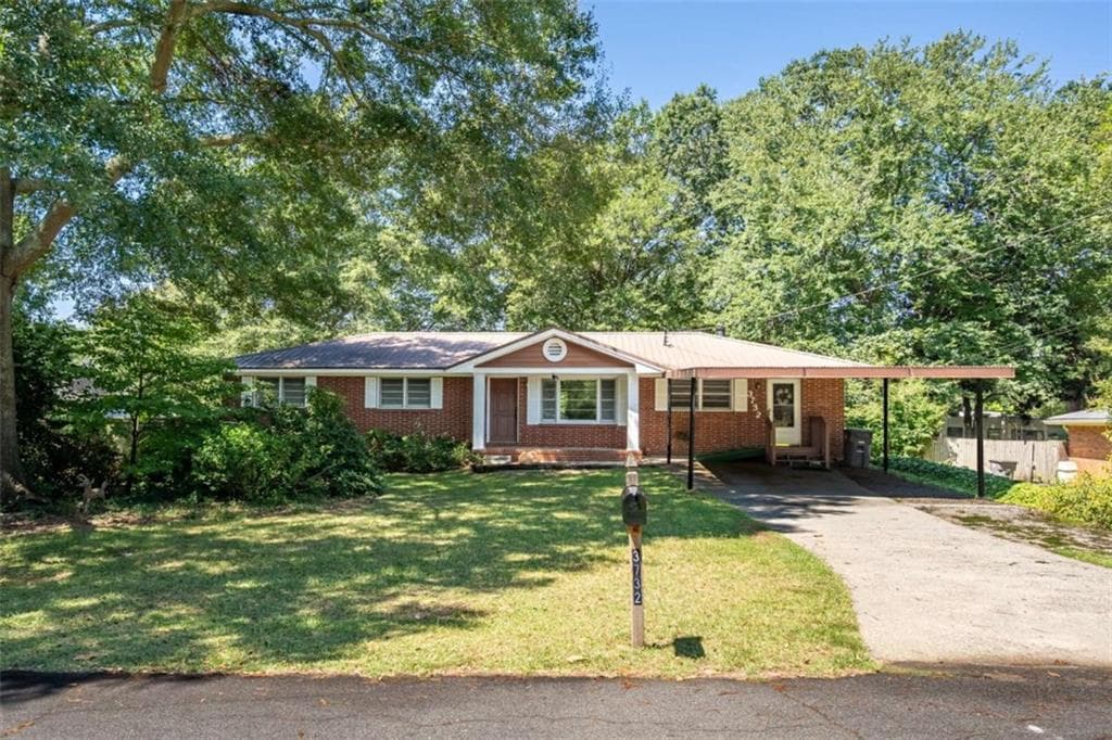 3 bedroom, 2 bathroom, 1,600 sq ft single family residence for sale at 3732 Debbie Lane, Powder Springs, GA 30127 — photo 1 of 28