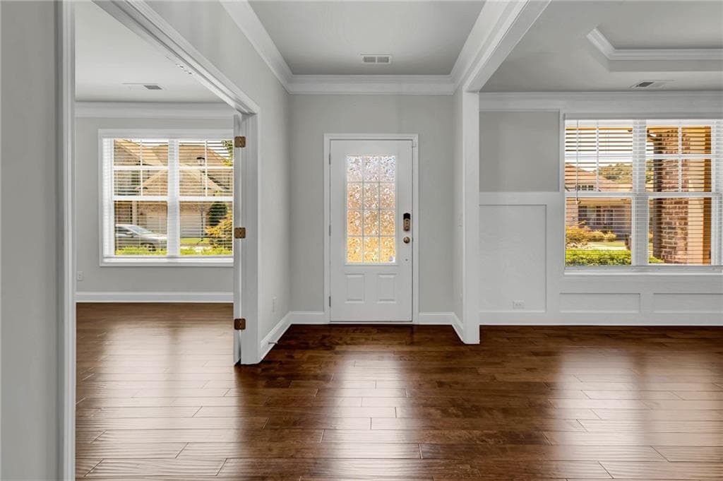3 bedroom, 3 bathroom, 2,744 sq ft single family residence for sale at 3898 Heirloom Loop Court, Buford, GA 30519 — photo 5