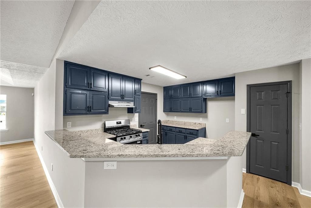 2 bedroom, 2 bathroom, 1,387 sq ft single family residence under contract at 235 Oak Circle, Stockbridge, GA 30281 — photo 10