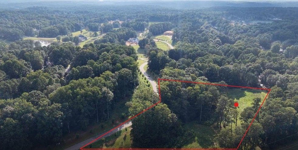 single family residence for sale at 2030 Magnolia Lane, Milton, GA 30004 — photo 4