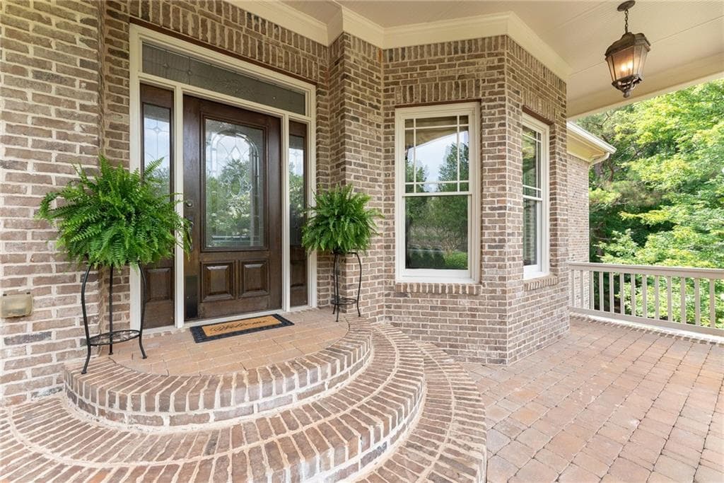 5 bedroom, 4 bathroom, 4,944 sq ft single family residence for sale at 1178 Antrim Glen Drive, Hoschton, GA 30548 — photo 5