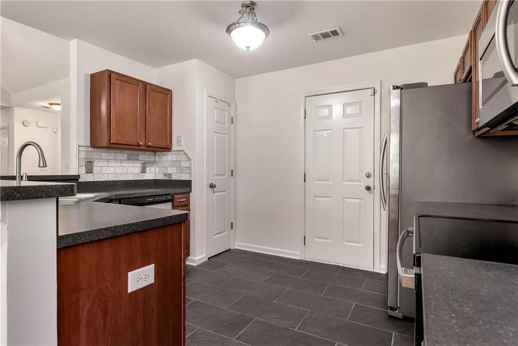 3 bedroom, 2 bathroom, 1,213 sq ft single family residence for sale at 293 Wahsega Way, Dahlonega, GA 30533 — photo 9