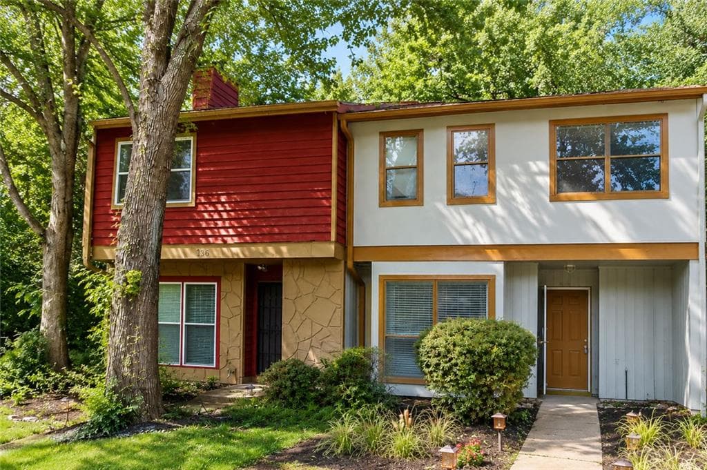 2 bedroom, 3 bathroom, 1,236 sq ft townhouse for sale at 3620 Cobble Mill Lane, Clarkston, GA 30021