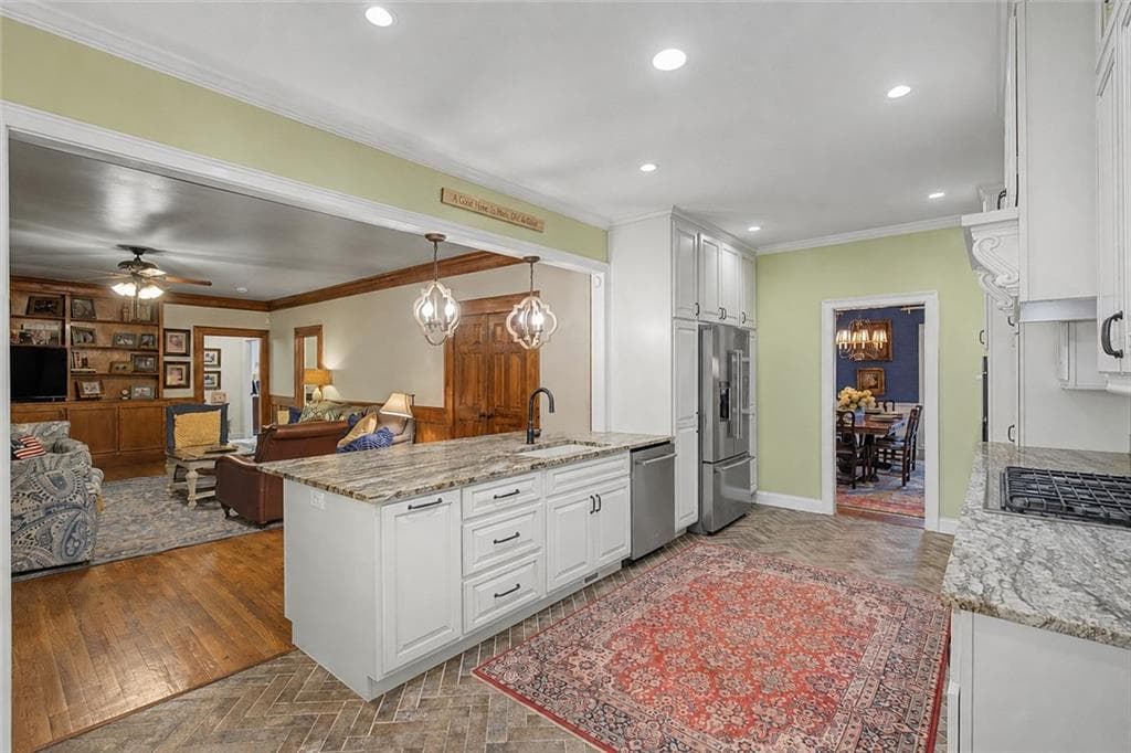 5 bedroom, 4 bathroom, 3,639 sq ft single family residence for sale at 36 Saddle Mountain Road, Rome, GA 30161 — photo 6