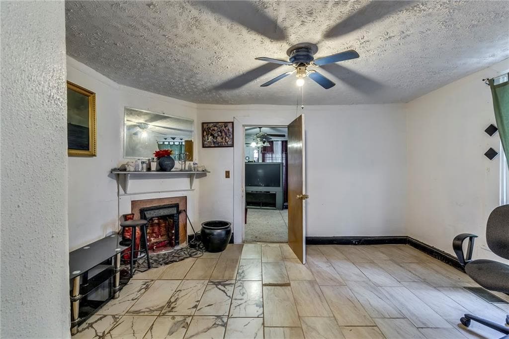 3 bedroom, 3 bathroom, 1,650 sq ft single family residence for sale at 212 Little Street, Atlanta, GA 30315 — photo 9