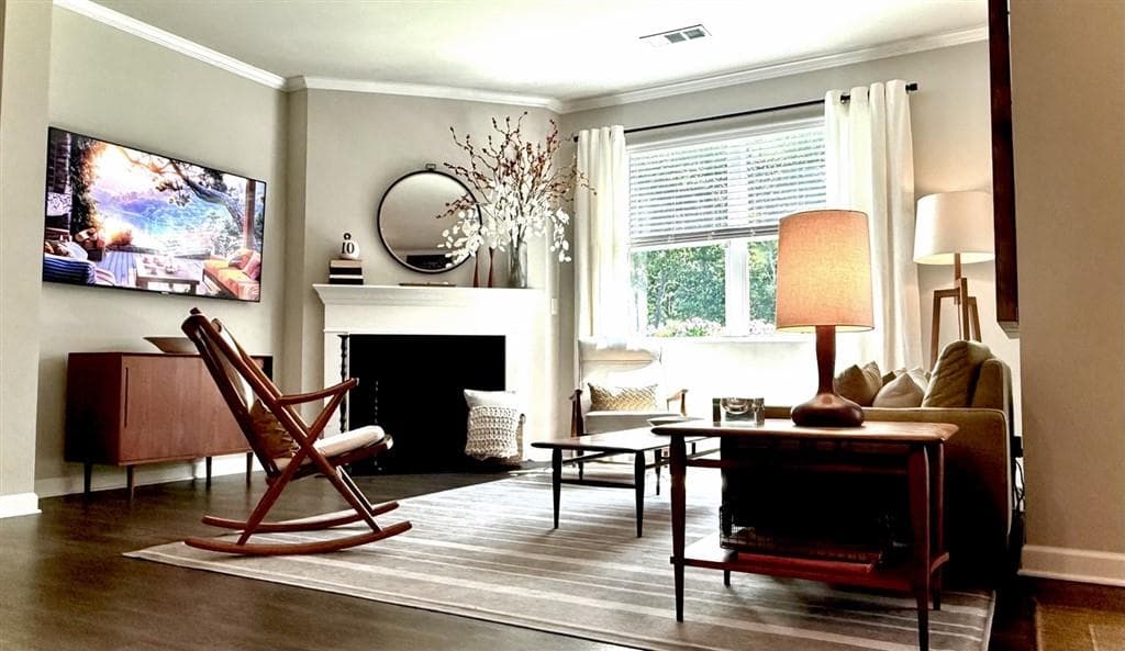 4 bedroom, 2 bathroom, 1,828 sq ft single family residence for sale at 121 Lost Creek Boulevard, Dallas, GA 30132 — photo 4