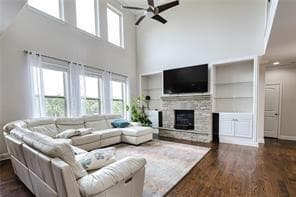 6 bedroom, 5 bathroom, 3,483 sq ft single family residence for sale at 1993 Side Branch Way, Lawrenceville, GA 30045 — photo 5