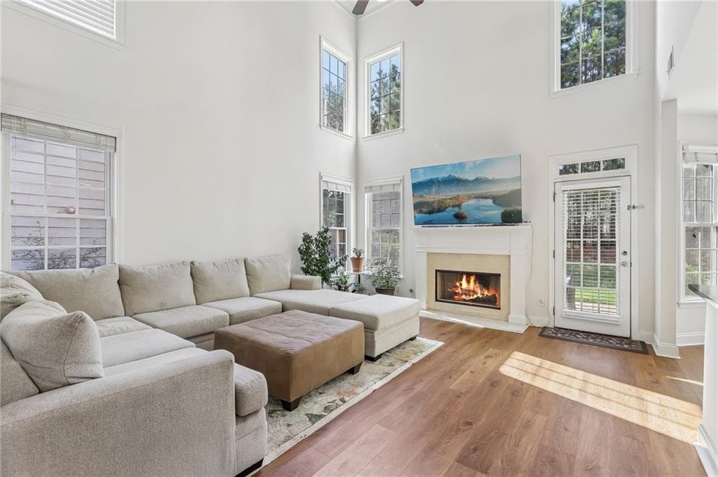 4 bedroom, 3 bathroom, 2,213 sq ft single family residence under contract at 673 Maple Grove Way, Marietta, GA 30066 — photo 3