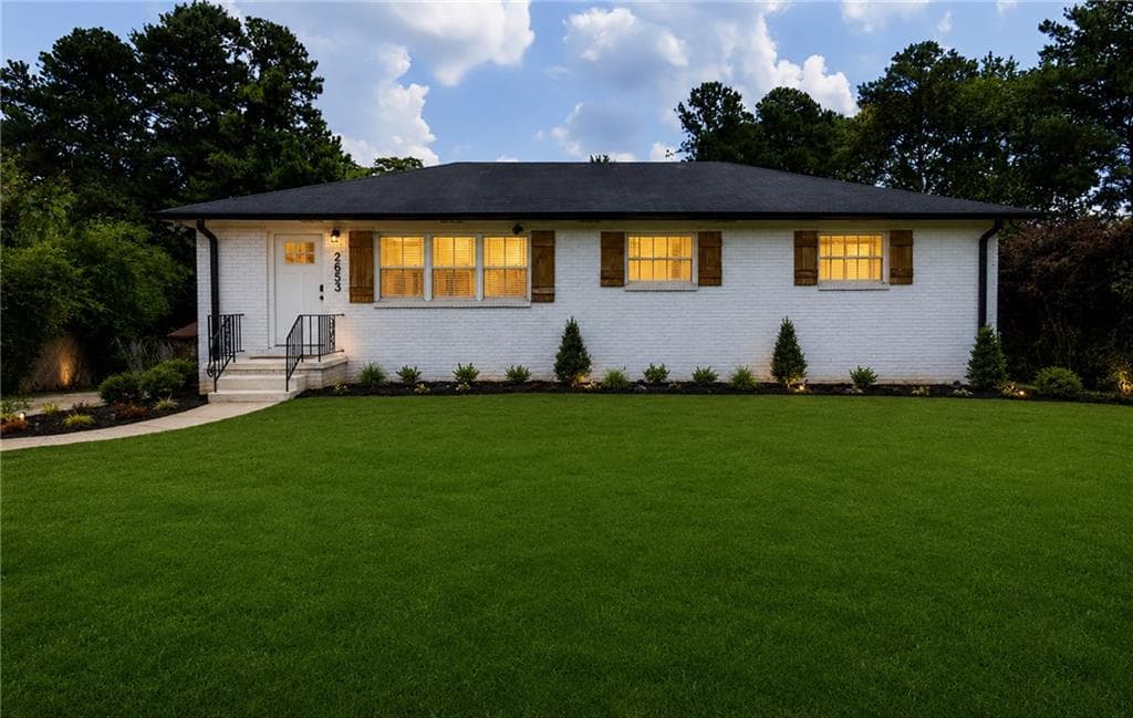 3 bedroom, 2 bathroom, 1,296 sq ft single family residence for sale at 2653 Hicks Road, Marietta, GA 30060