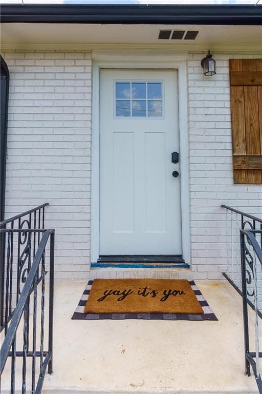 3 bedroom, 2 bathroom, 1,296 sq ft single family residence for sale at 2653 Hicks Road, Marietta, GA 30060 — photo 3