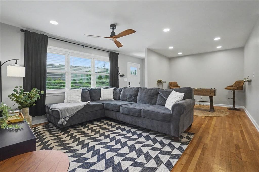 3 bedroom, 2 bathroom, 1,296 sq ft single family residence for sale at 2653 Hicks Road, Marietta, GA 30060 — photo 7