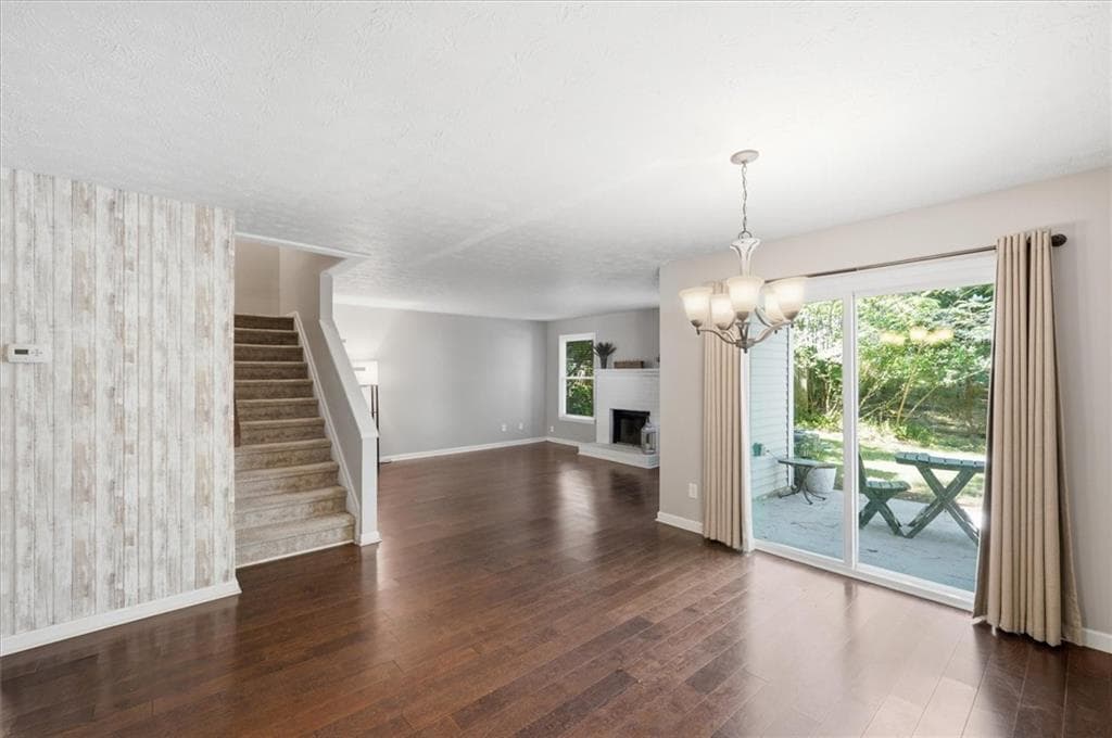 3 bedroom, 2 bathroom, 1,281 sq ft townhouse under contract at 651 Stratford Green Way, Avondale Estates, GA 30002 — photo 6