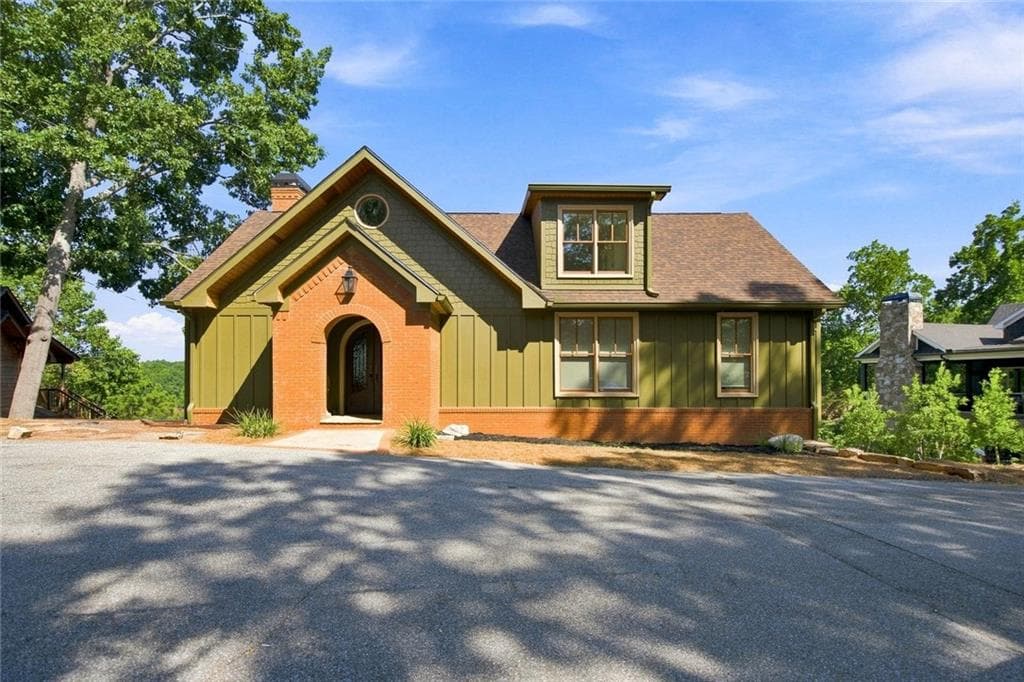 4 bedroom, 4 bathroom, 3,518 sq ft single family residence for sale at 7556 Island Mill Road, Acworth, GA 30102 — photo 4