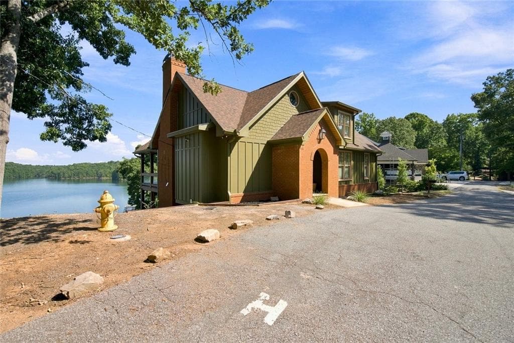 4 bedroom, 4 bathroom, 3,518 sq ft single family residence for sale at 7556 Island Mill Road, Acworth, GA 30102 — photo 6