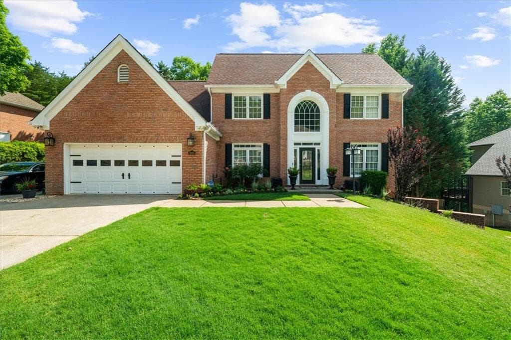 5 bedroom, 5 bathroom, 4,124 sq ft single family residence for sale at 2638 Waters Edge Drive, Gainesville, GA 30504 — photo 8
