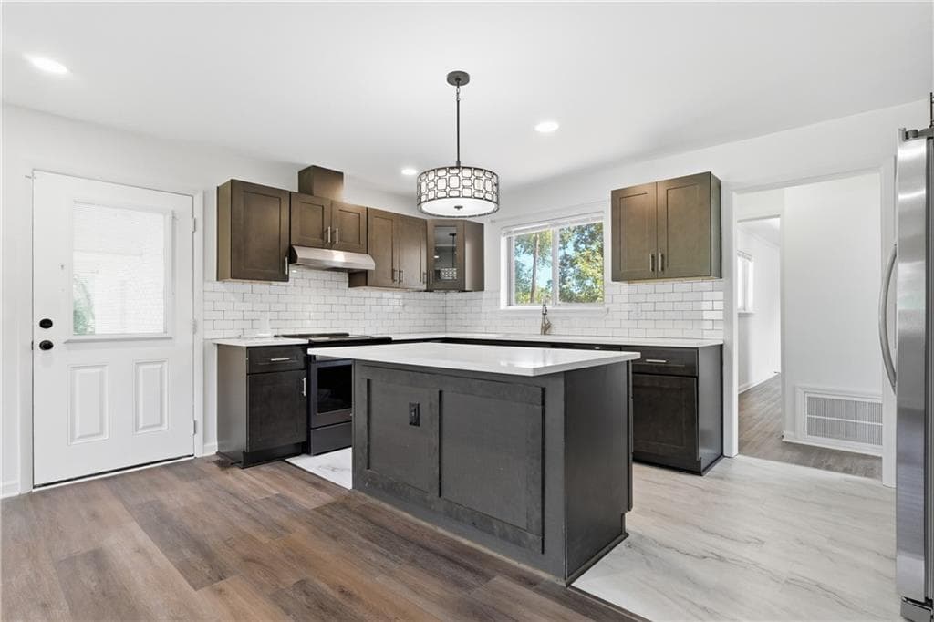 4 bedroom, 3 bathroom, 1,536 sq ft single family residence for sale at 385 Cross Street, Rossville, GA 30741 — photo 8