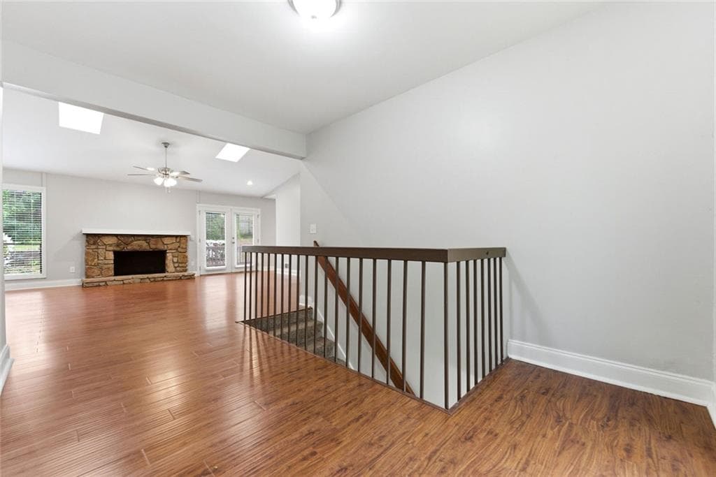 4 bedroom, 2 bathroom, 2,030 sq ft single family residence for sale at 2754 Georgian Terrace, Marietta, GA 30068 — photo 3
