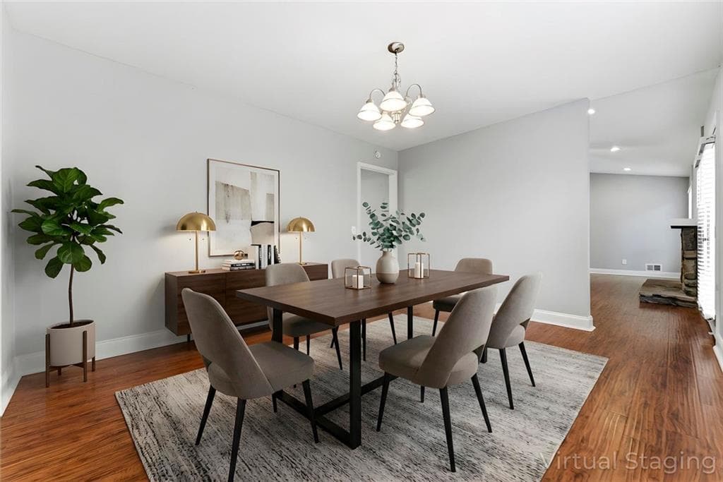 4 bedroom, 2 bathroom, 2,030 sq ft single family residence for sale at 2754 Georgian Terrace, Marietta, GA 30068 — photo 5