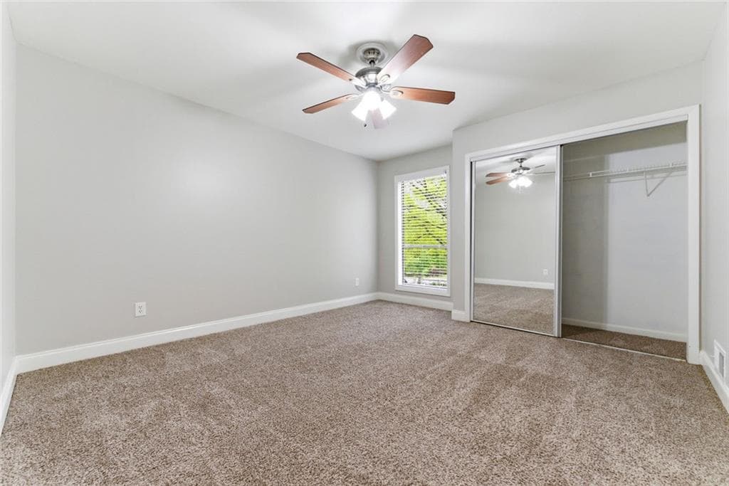 4 bedroom, 2 bathroom, 2,030 sq ft single family residence for sale at 2754 Georgian Terrace, Marietta, GA 30068 — photo 9