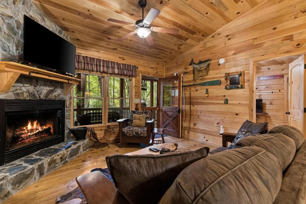 2 bedroom, 2 bathroom, 988 sq ft single family residence for sale at 43 Jason Martin Circle, Cherry Log, GA 30522 — photo 5