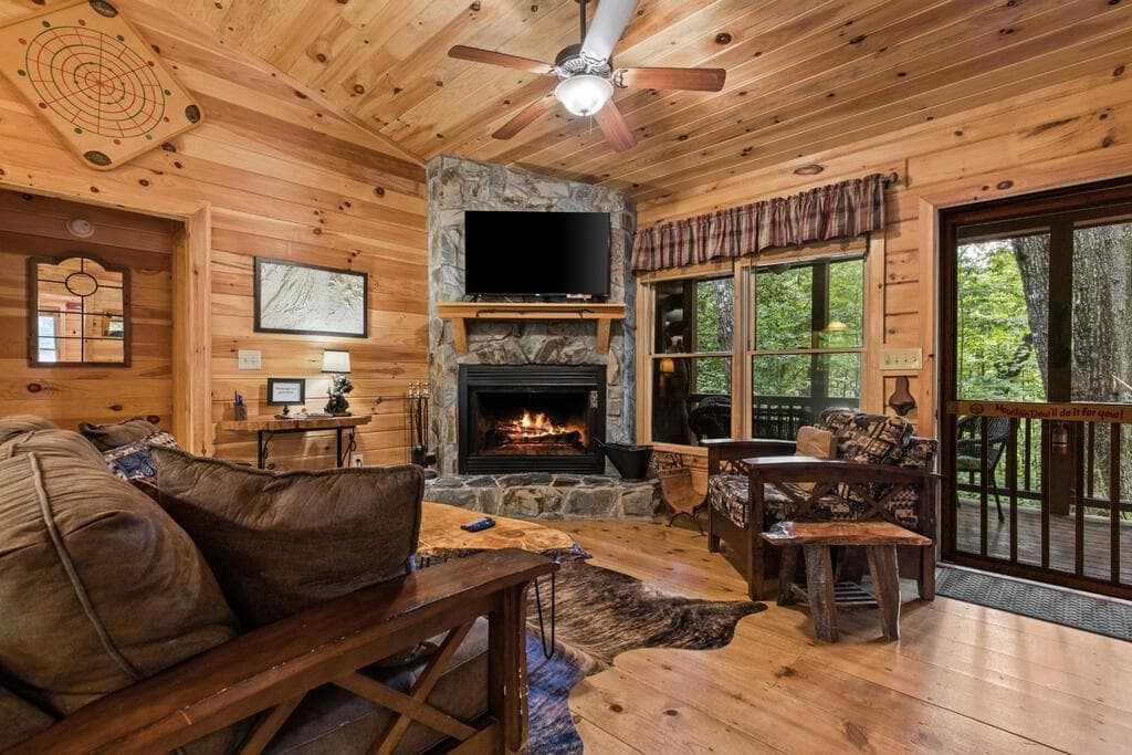 2 bedroom, 2 bathroom, 988 sq ft single family residence for sale at 43 Jason Martin Circle, Cherry Log, GA 30522 — photo 7