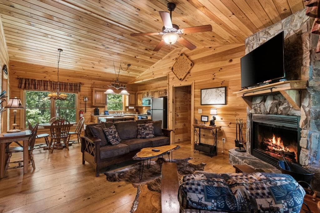 2 bedroom, 2 bathroom, 988 sq ft single family residence for sale at 43 Jason Martin Circle, Cherry Log, GA 30522 — photo 8