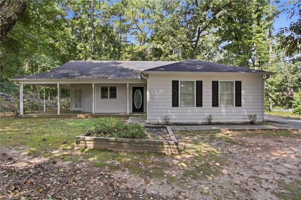3 bedroom, 2 bathroom, 1,447 sq ft single family residence under contract at 1411 Windy Hill Court, Conyers, GA 30013