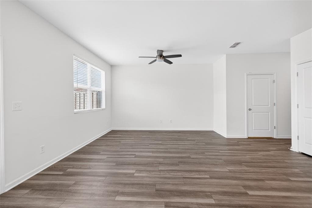 3 bedroom, 3 bathroom, 1,440 sq ft townhouse for sale at 41 Rydal Way, Winder, GA 30680 — photo 8