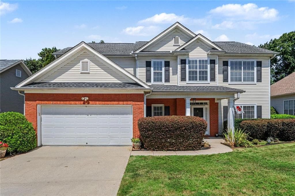 4 bedroom, 3 bathroom, 2,316 sq ft single family residence for sale at 4485 Greycliff Pointe, Douglasville, GA 30135 — photo 3