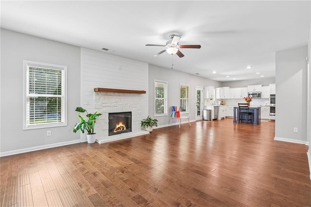 4 bedroom, 3 bathroom, 3,089 sq ft single family residence for sale at 512 Clinton Drive, Temple, GA 30179 — photo 6