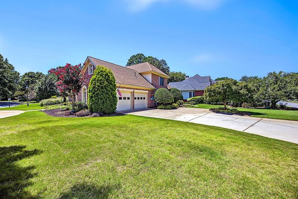 3 bedroom, 3 bathroom, 3,158 sq ft single family residence for sale at 2019 Ector Court, Kennesaw, GA 30152 — photo 2