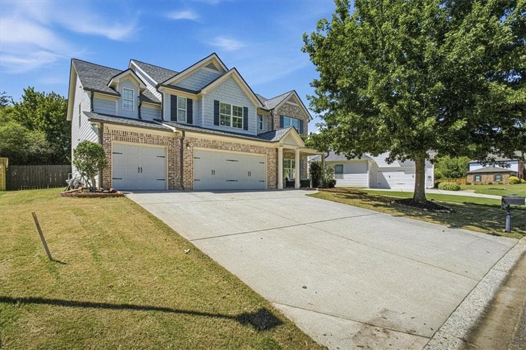 5 bedroom, 3 bathroom, 3,173 sq ft single family residence for sale at 4220 Standing Rock Way, Cumming, GA 30028 — photo 2