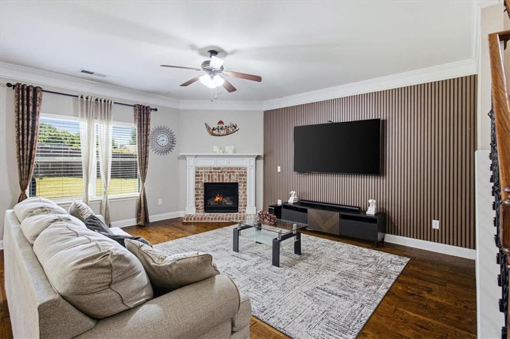 5 bedroom, 3 bathroom, 3,173 sq ft single family residence for sale at 4220 Standing Rock Way, Cumming, GA 30028 — photo 6