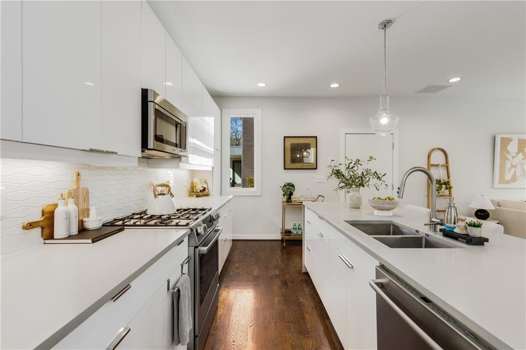 4 bedroom, 4 bathroom, 2,767 sq ft townhouse for sale at 205 Wilbur Avenue A, Atlanta, GA 30316 — photo 9